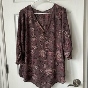 Maurice’s zipper neck, blouse size XL